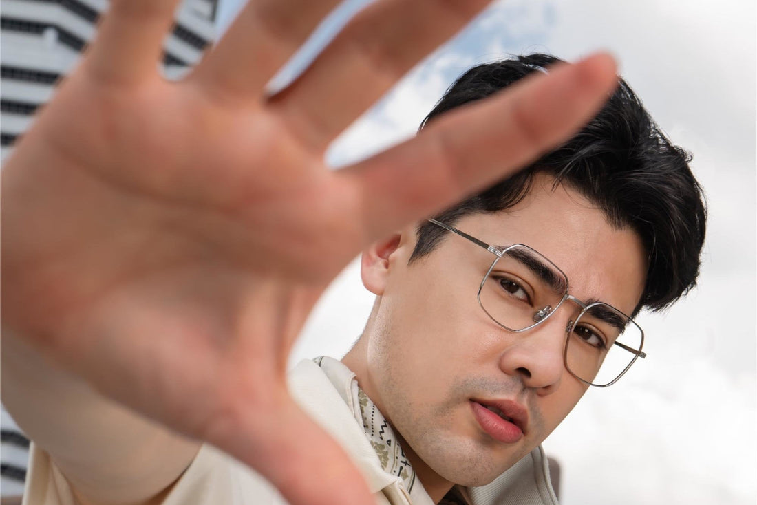 What Makes Premium Lightweight Glasses Worth the Investment?